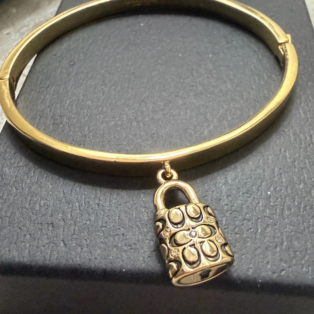 NWOT - Coach Gold Bangle Bracelet With Monogram Lock